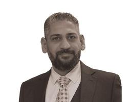 العميل Houssam Naaman