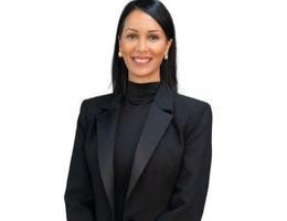Agent Nora Bourezma