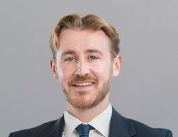 العميل Daniel Connolly