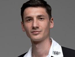 العميل Aleksei Makarov