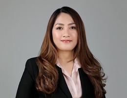 العميل Ivory Claire Godoy