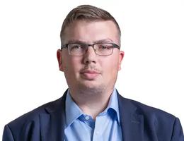 العميل Nicholas Cox