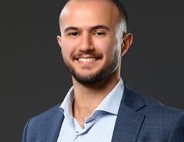 العميل Ahmed Alhelou