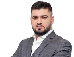 العميل Vansh Mehra