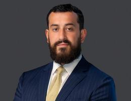العميل Julian Piku