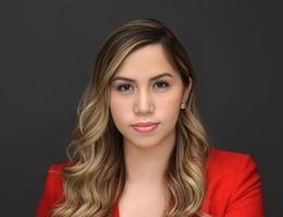 العميل Claire Elaurza