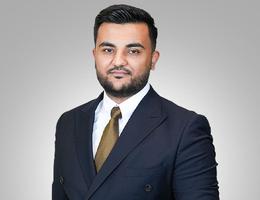 العميل Kamol Sharipov