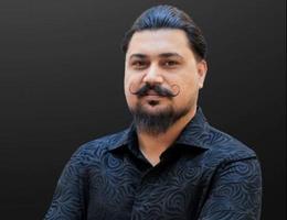 العميل Usama Zahid