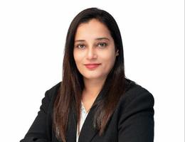 العميل Dipti Nair 
