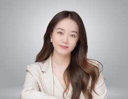 العميل Yujun Zhang