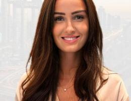 Agent Jana Haluskova