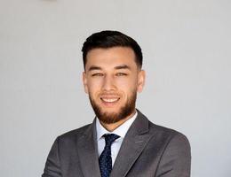 العميل Mukhtorjon Lutpillaev