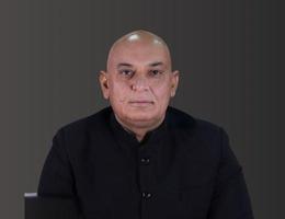 العميل Ummed Khan