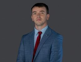 العميل Cormac Mcnally