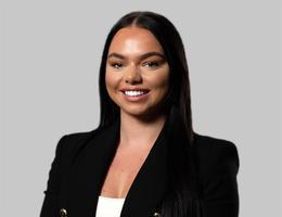 العميل Lauren Biggam
