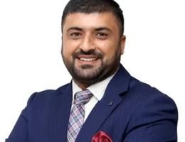 العميل Muhammad Awais