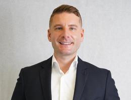 Agent Milos Milenkovic