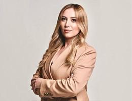 Agent Mihaela Sirbu