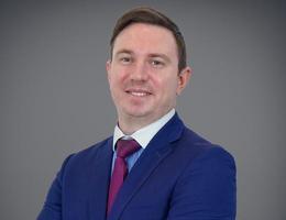 Agent James Tometzki