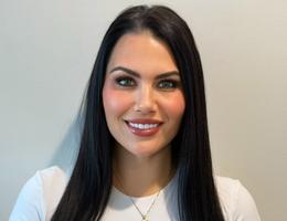 العميل Victoria Loeffler