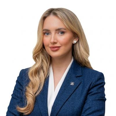 Agent Ellie Merritt