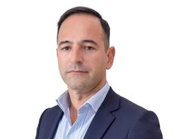 العميل Yiannis Karalis