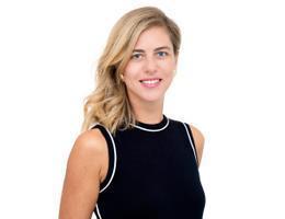 العميل Cecilia Soliman