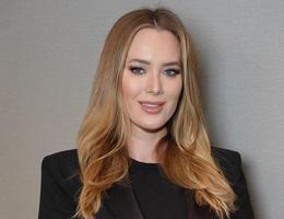 Agent Julia Lukanova