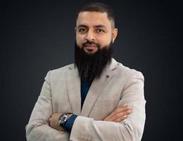 العميل Amir Raheel
