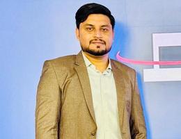 Agent Ali Raza