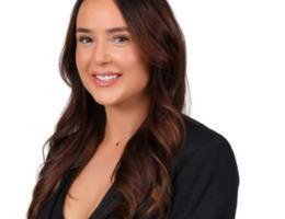العميل Katie Nicola Mclauchlan