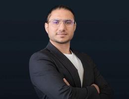 العميل Muhammad Umair Mirza