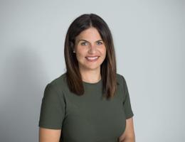 Agent Naomi Martin