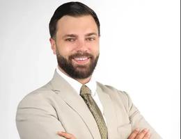 Agent Mario Costa