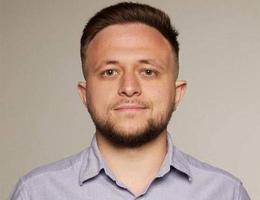 العميل Mikhail Slobodchikov