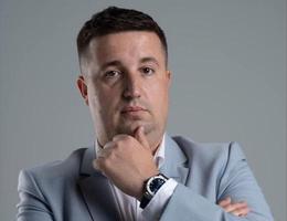 العميل Maksim Dobriakov
