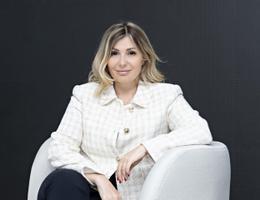 Agent Elena Komarnytska