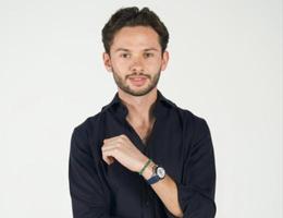 العميل Josh Lytton