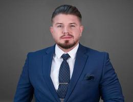 Agent Graeme Highlands