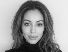 العميل Sabrina Salhi