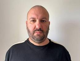 العميل Kirill Degtyarev