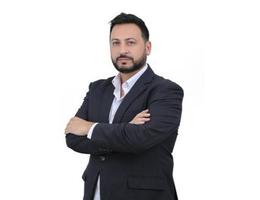 العميل Osama Rustom