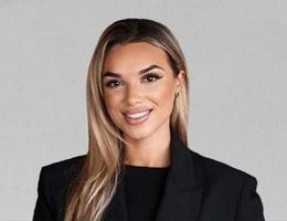 العميل Jamayma Gina Verhoeve