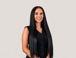 العميل Zoe King