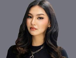 العميل Atina Akhimbayeva