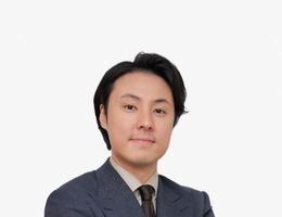 العميل O Yeung Lee