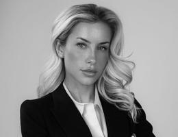 العميل Charlotte Chamberlain