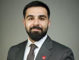 العميل Dana Karash