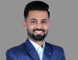 Agent Husnain Muzammil