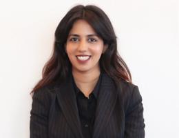 العميل Sumaira Masood